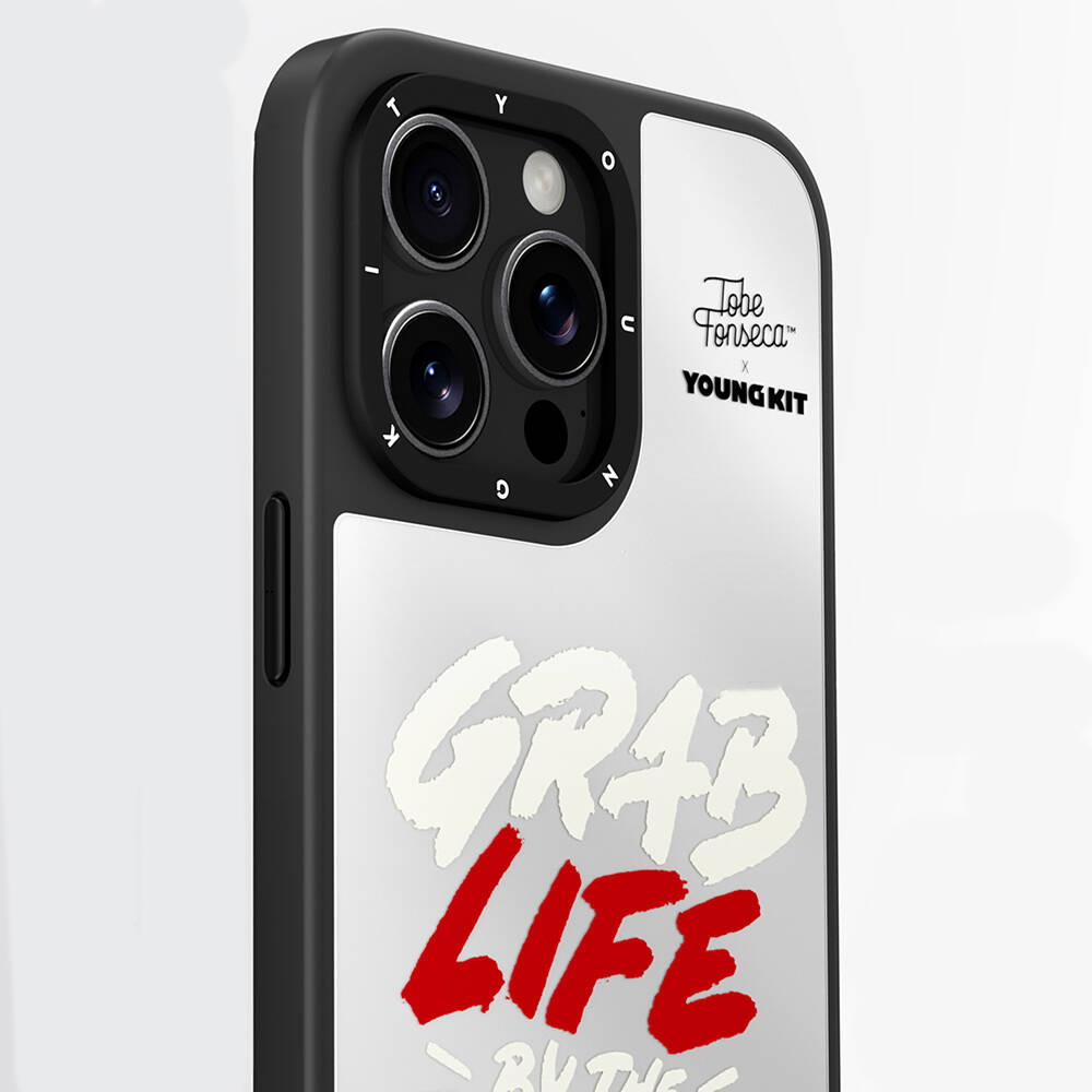 Apple iPhone 15 Pro Uyumlu Kılıf Tobias Fonseca Tasarımlı Youngkit Mirror Kapak - 5