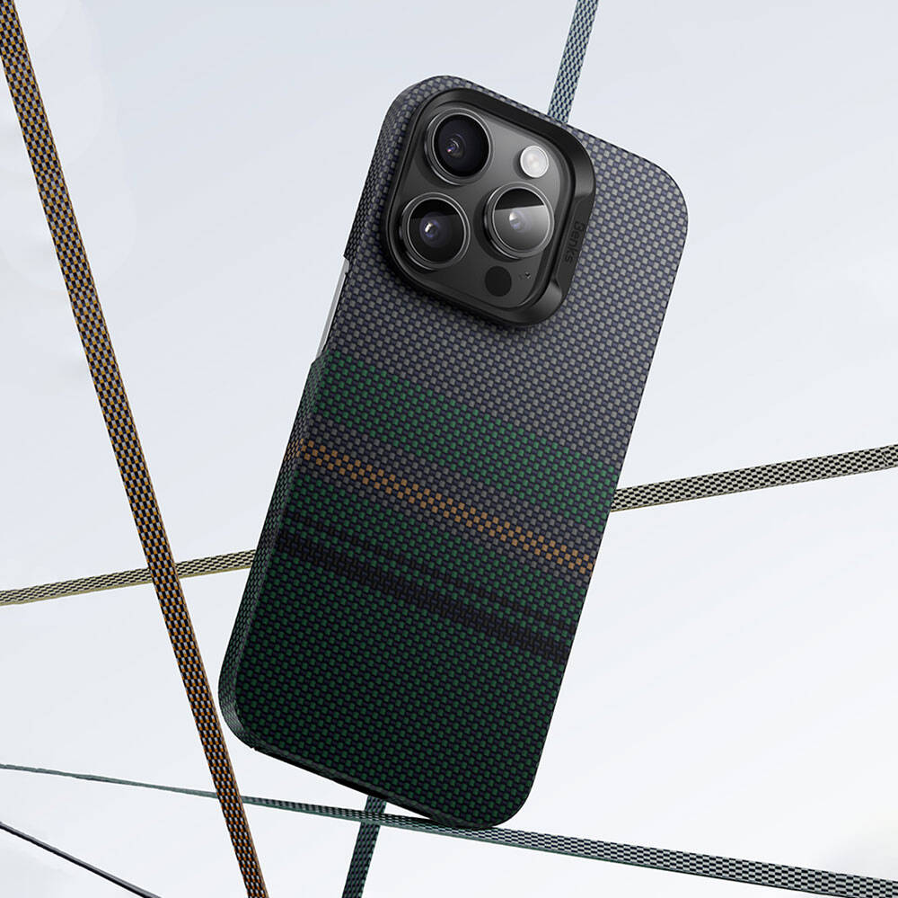 Apple iPhone 15 Pro Uyumlu Kılıf Magsafe Şarj Özellikli Karbon Fiber Tasarımlı Benks Aurora ArmorAir Kevlar Kapak - 9