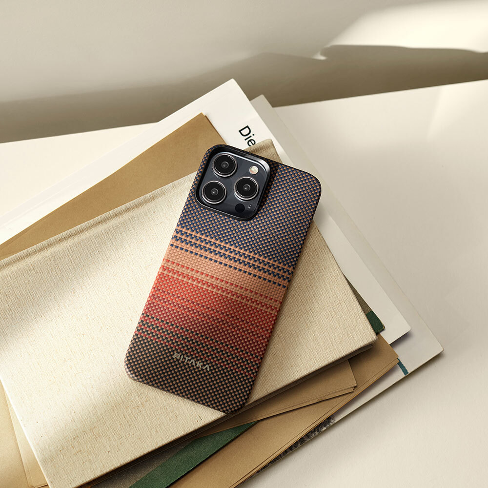 Apple iPhone 15 Pro Max Uyumlu Kılıf Magsafe Şarj Özellikli Aramid Fiber Pitaka Tactile Woven Sunset-Moonrise Serisi Sunset Kapak - 14