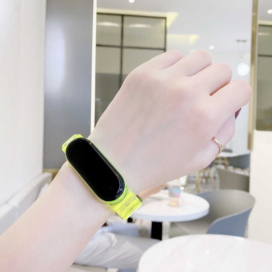 Xiaomi Mi Band 6 Uyumlu KRD-27 Silikon Kordon - 7